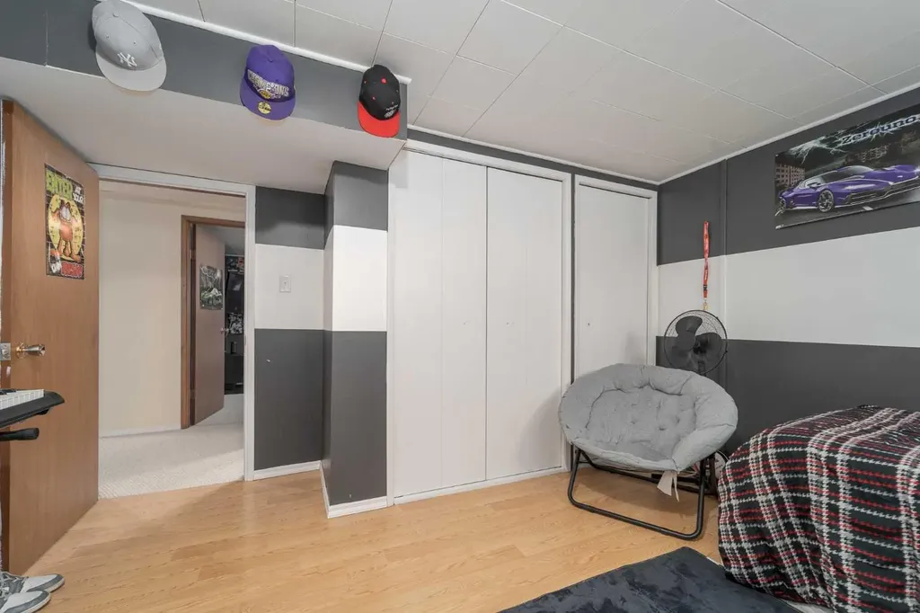 4612 50 Avenue Taber AB T1G 1G3