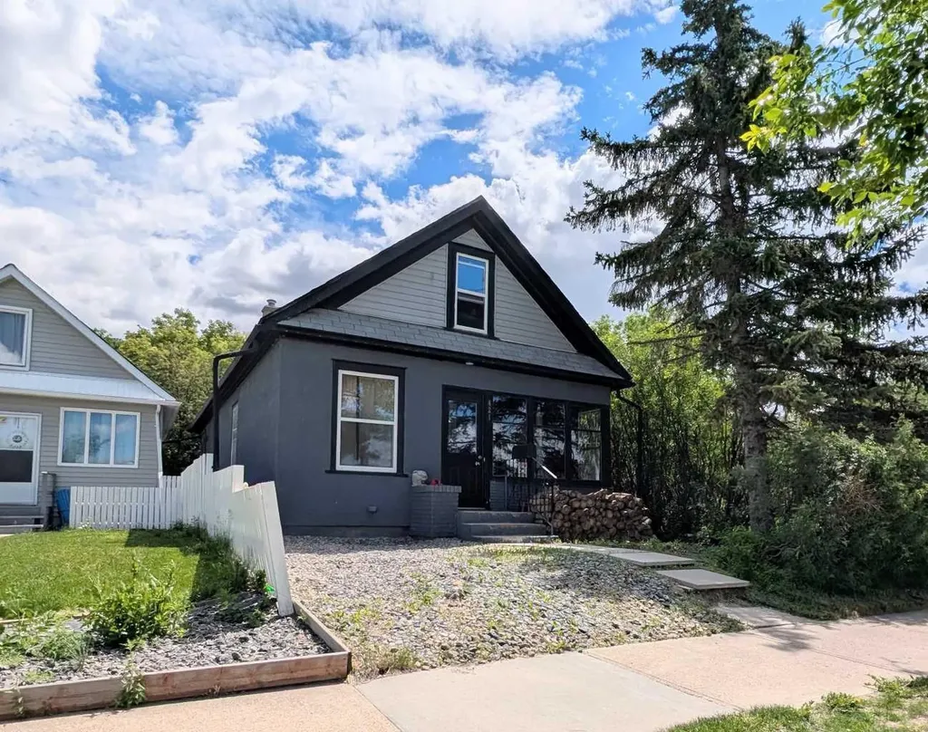 421 12 Street N Lethbridge AB T1H 2G6