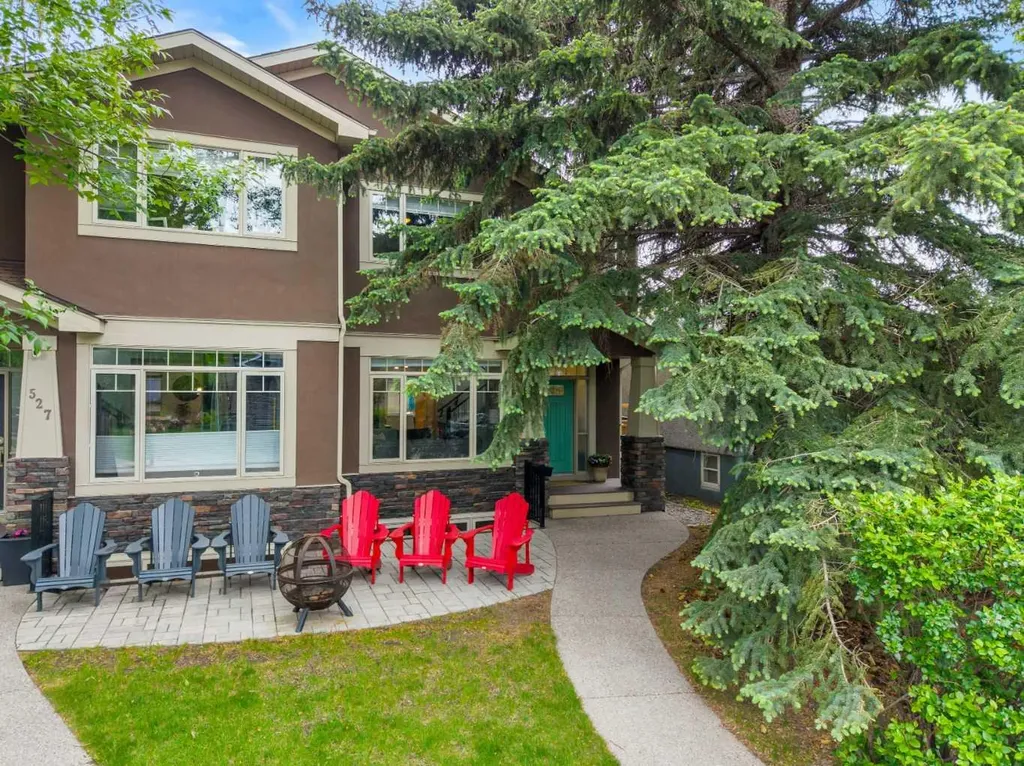 529 30 Avenue NW Calgary AB T2M 2N7