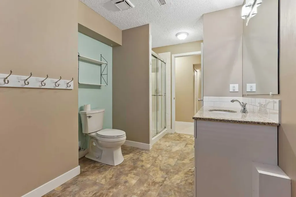 416 7 Street N Picture Butte AB T0K 1V0