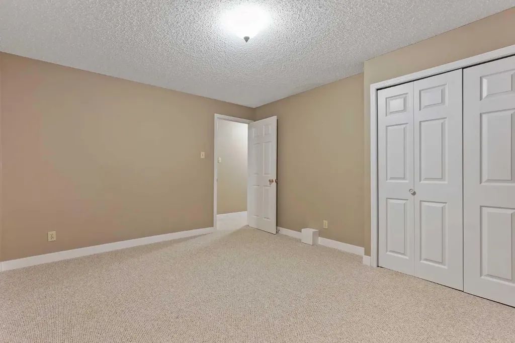 416 7 Street N Picture Butte AB T0K 1V0