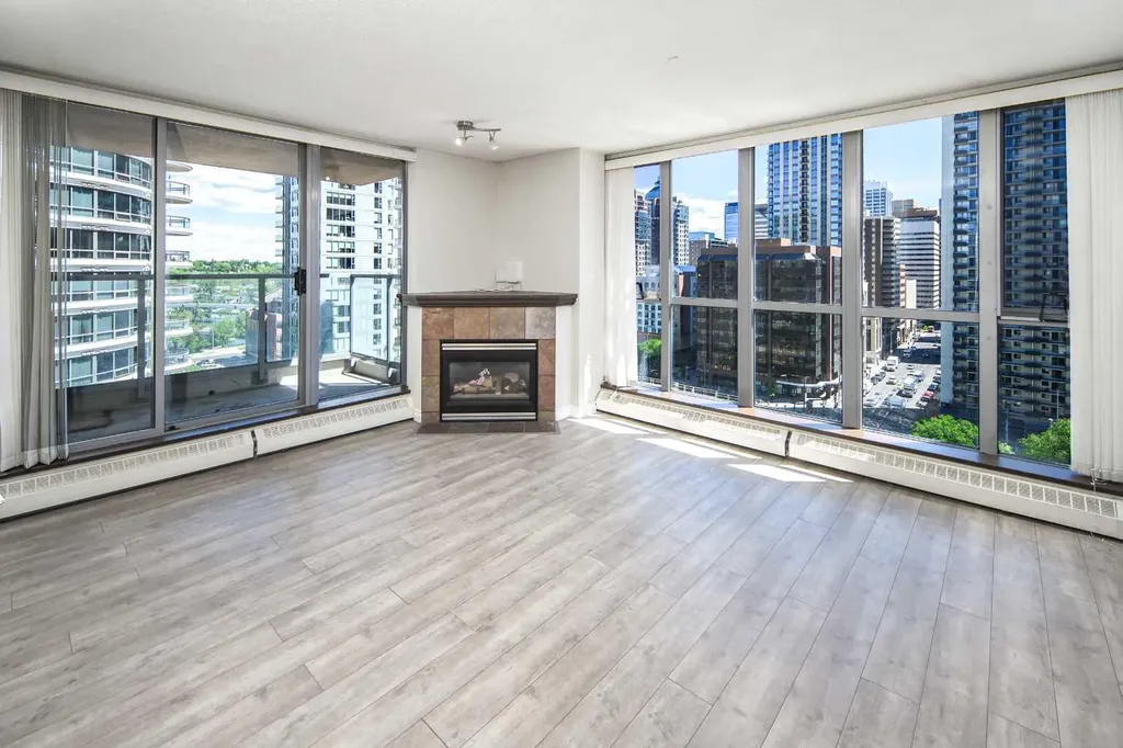 650 10 Street SW Calgary AB T2P 5G4