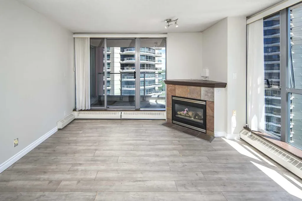 650 10 Street SW Calgary AB T2P 5G4