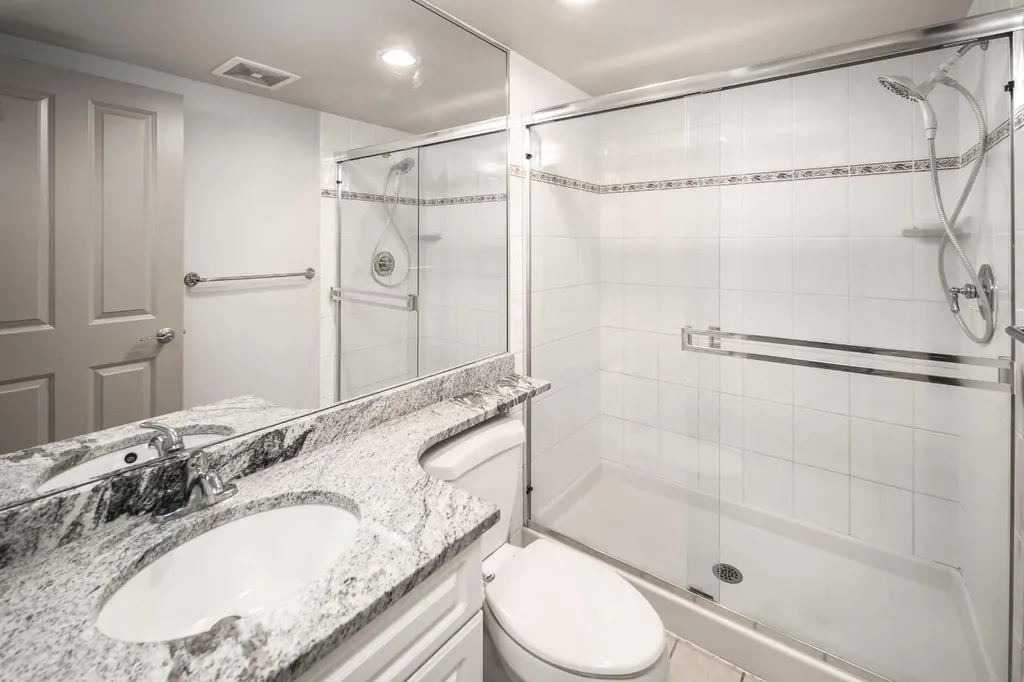 650 10 Street SW Calgary AB T2P 5G4