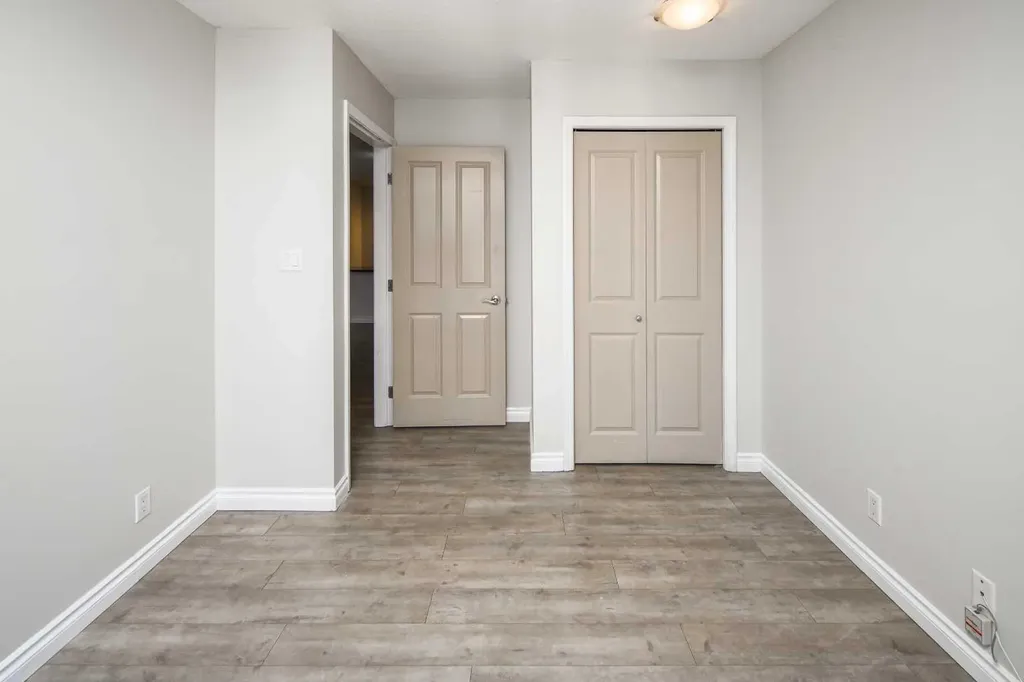650 10 Street SW Calgary AB T2P 5G4