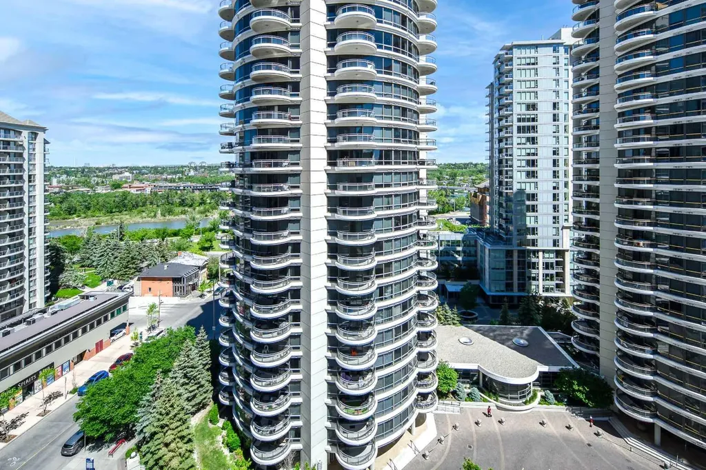 650 10 Street SW Calgary AB T2P 5G4