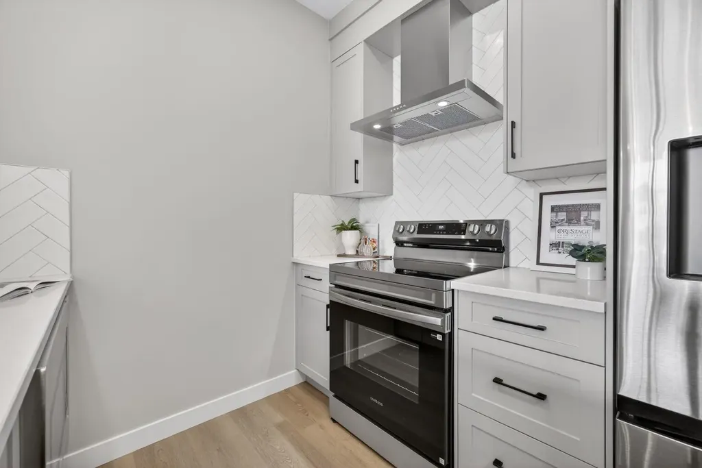 2278 Bayview Drive SW Airdrie AB T4B 5N6
