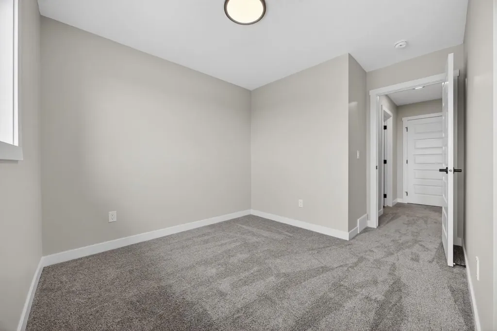2278 Bayview Drive SW Airdrie AB T4B 5N6