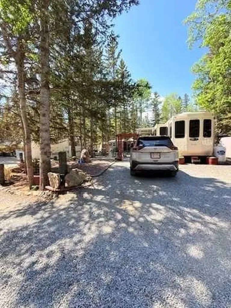 5230 Highway 27 Trail Sundre AB T0M 1X0