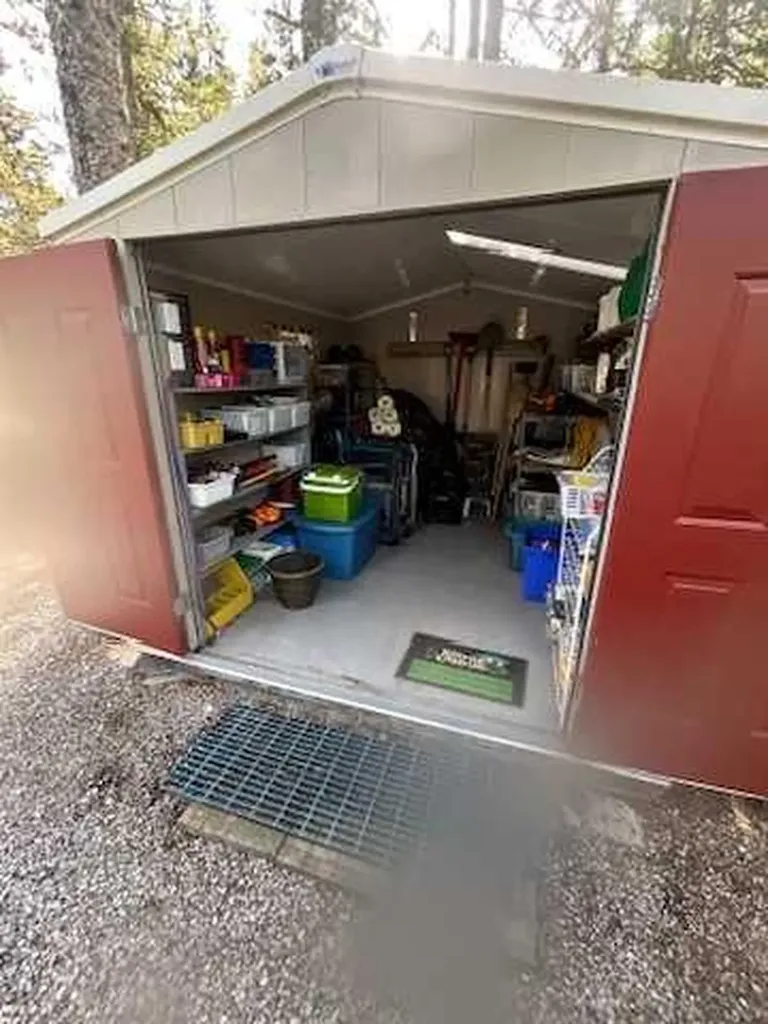5230 Highway 27 Trail Sundre AB T0M 1X0