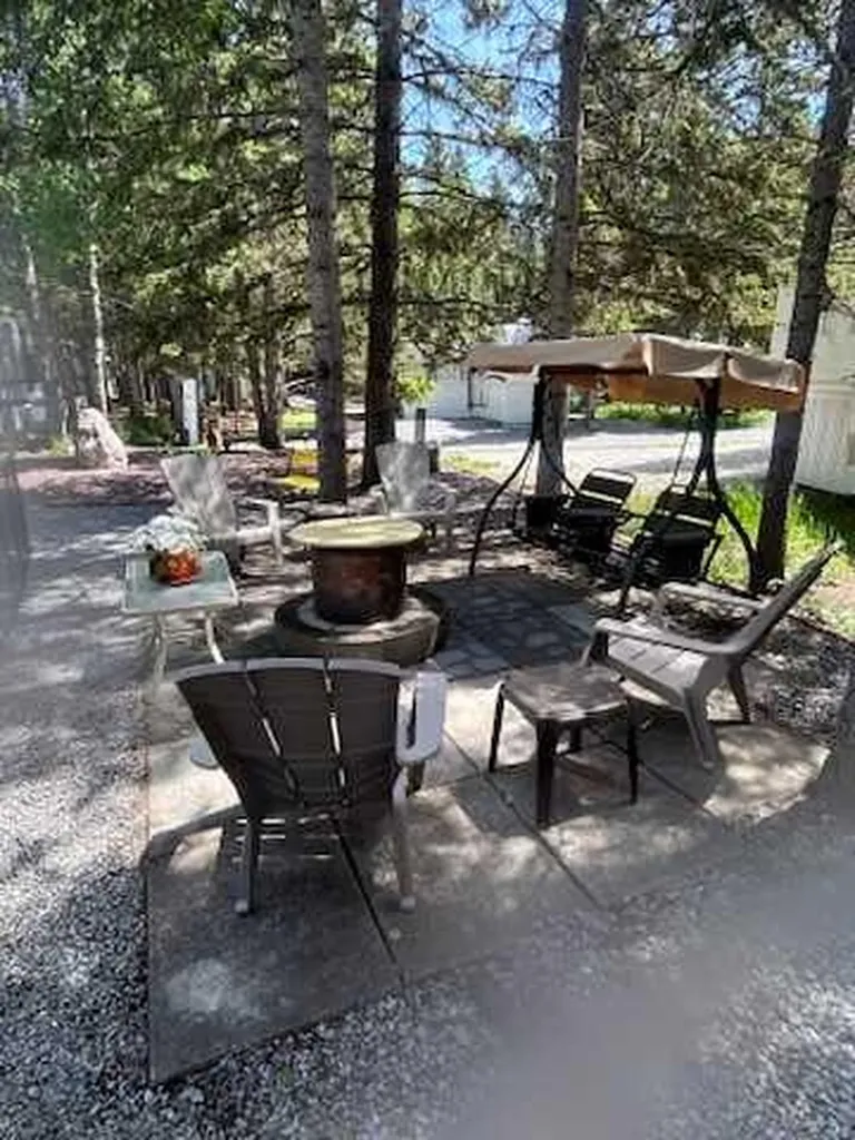 5230 Highway 27 Trail Sundre AB T0M 1X0