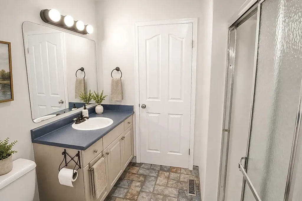 196 Marina Bay Court Sylvan Lake AB T4S1E9