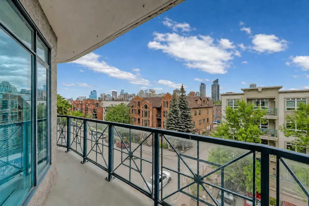 4 14 Street NW Calgary AB T2N 1Z4