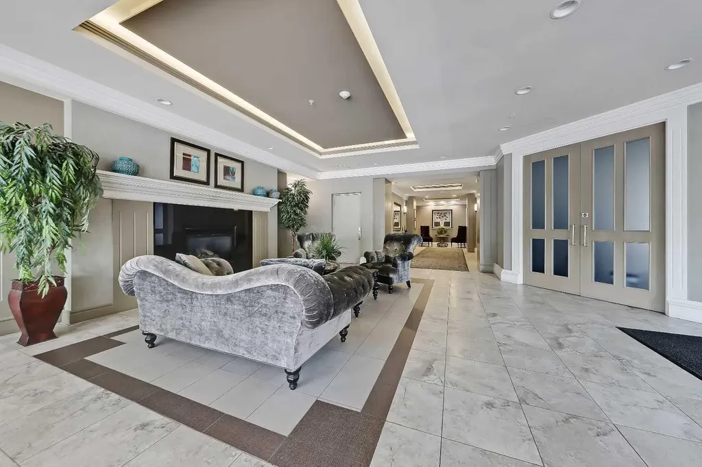 4 14 Street NW Calgary AB T2N 1Z4