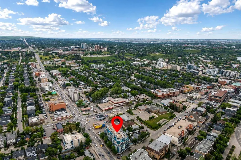 4 14 Street NW Calgary AB T2N 1Z4