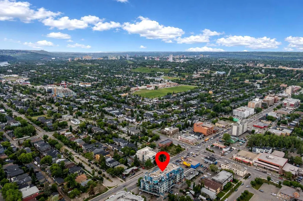 4 14 Street NW Calgary AB T2N 1Z4