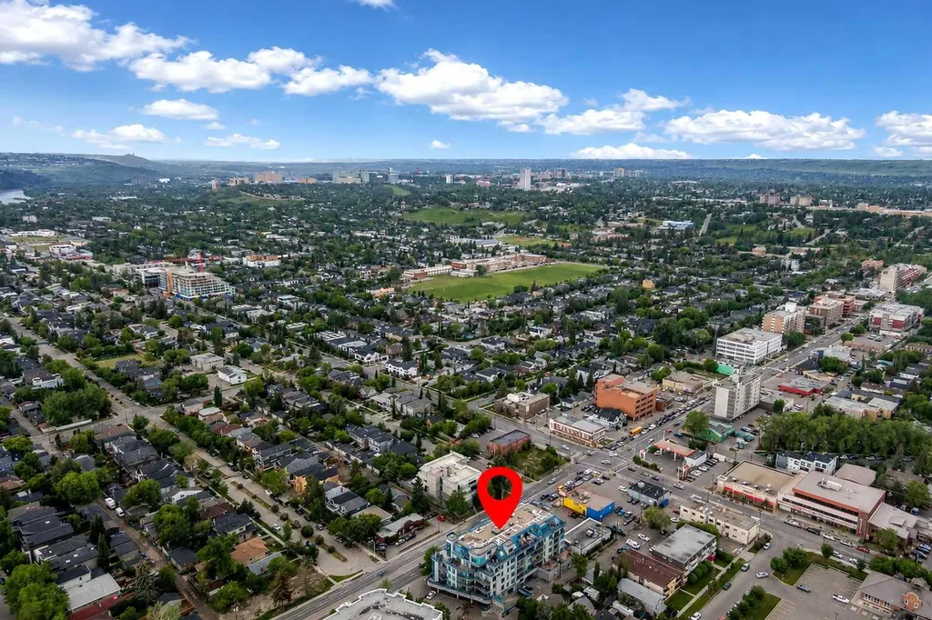 4 14 Street NW Calgary AB T2N 1Z4