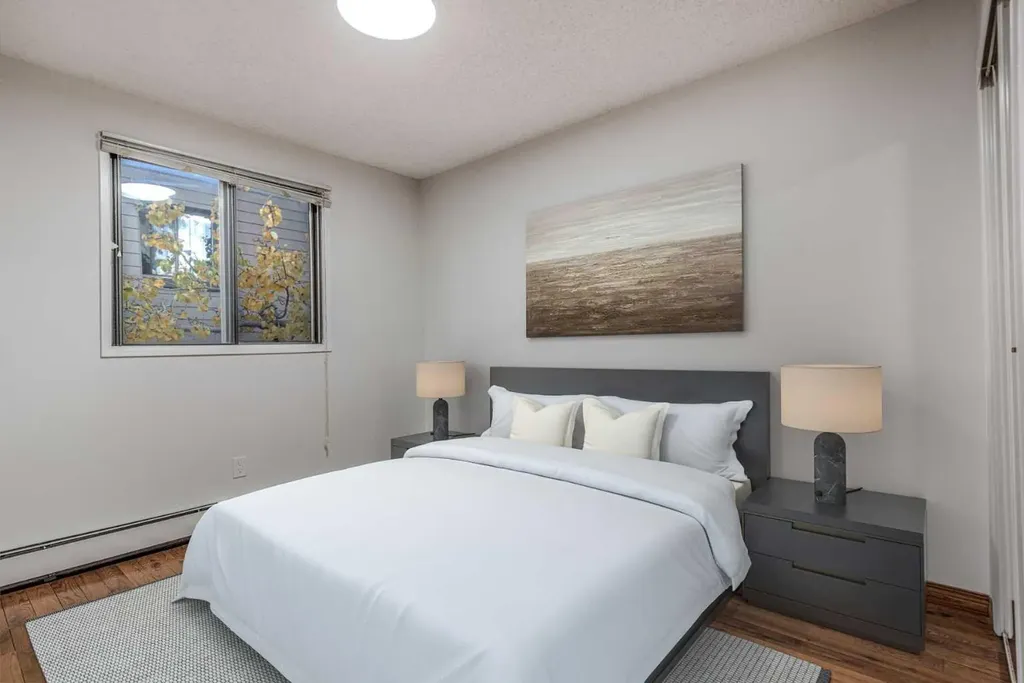 2734 17 Avenue SW Calgary AB T3E 0A7