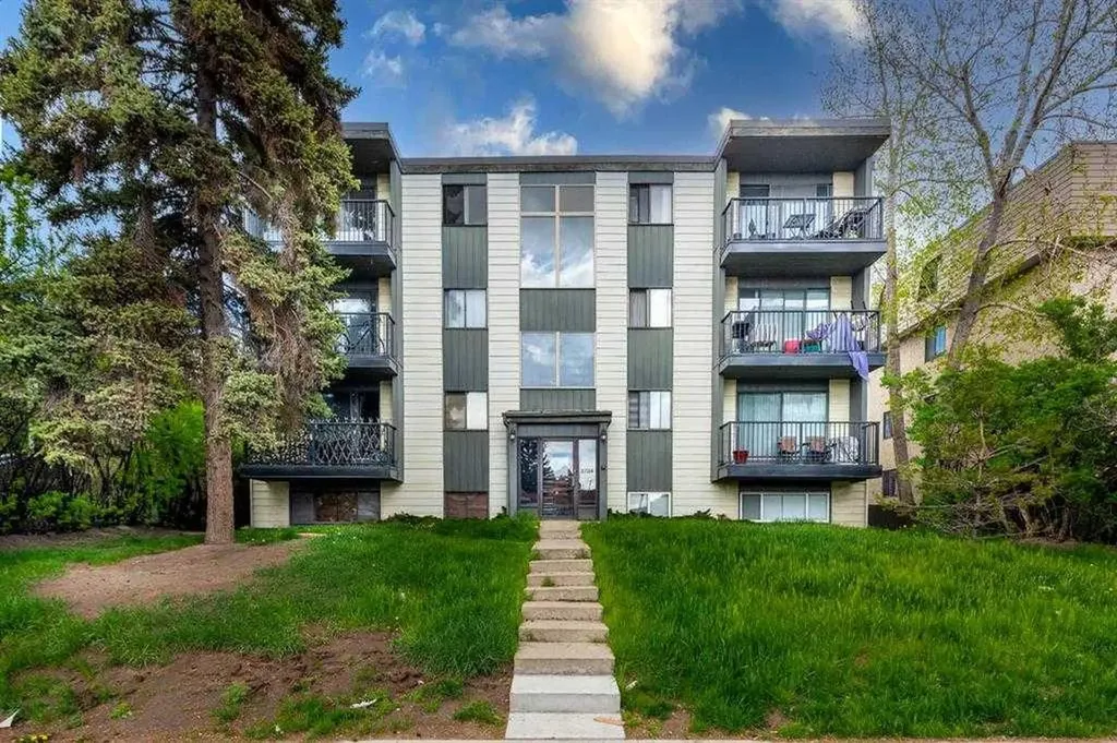 2734 17 Avenue SW Calgary AB T3E 0A7
