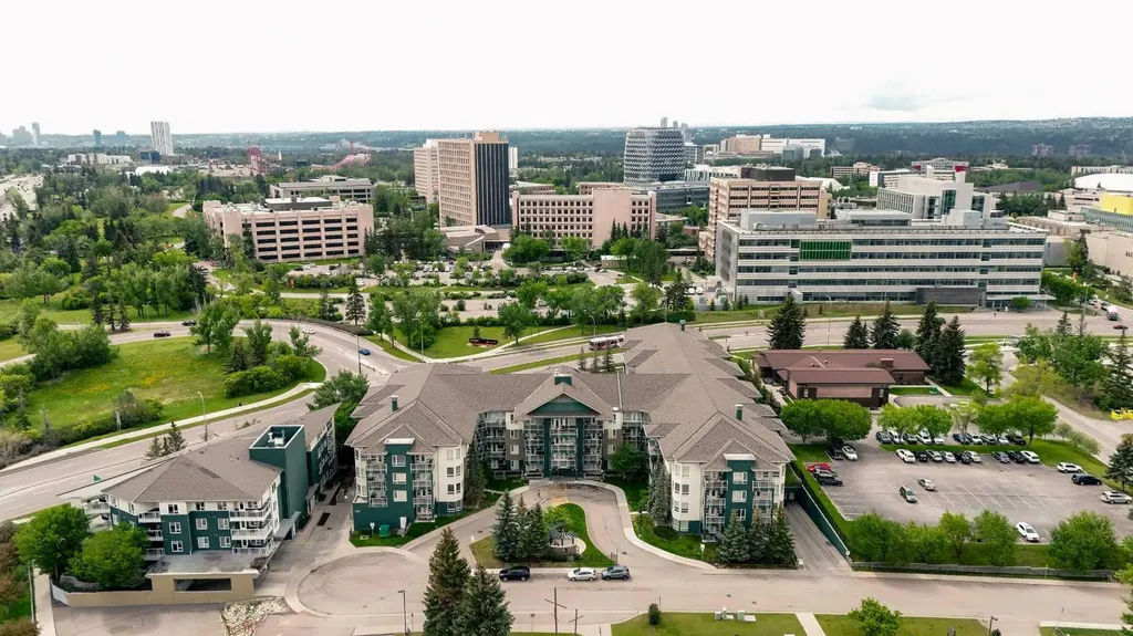 3111 34 Avenue NW Calgary AB T2N 4V8