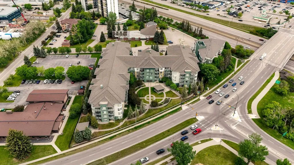 3111 34 Avenue NW Calgary AB T2N 4V8