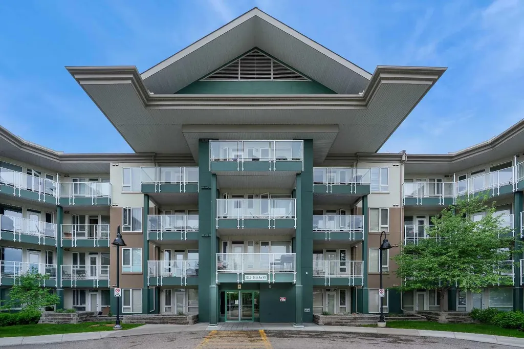 3111 34 Avenue NW Calgary AB T2N 4V8