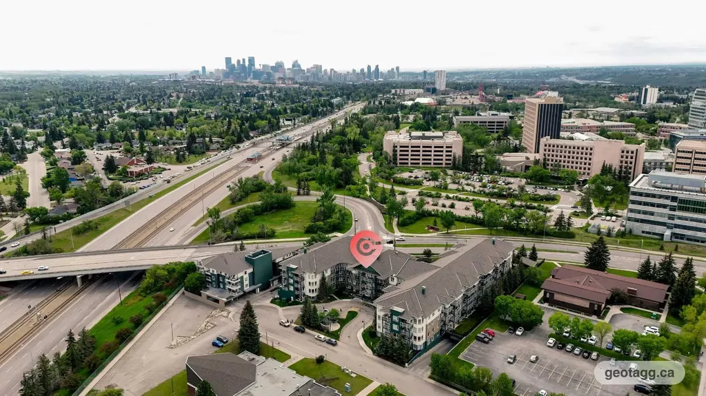 3111 34 Avenue NW Calgary AB T2N 4V8
