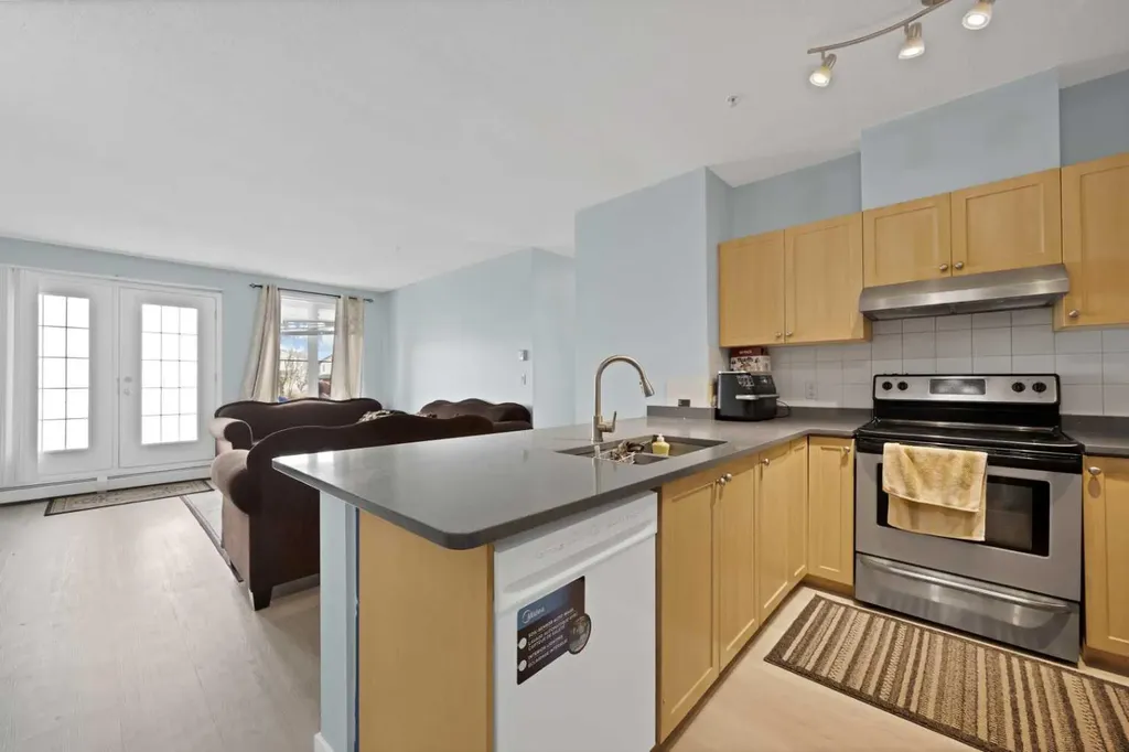 333 Taravista Drive NE Calgary AB T3J0H4