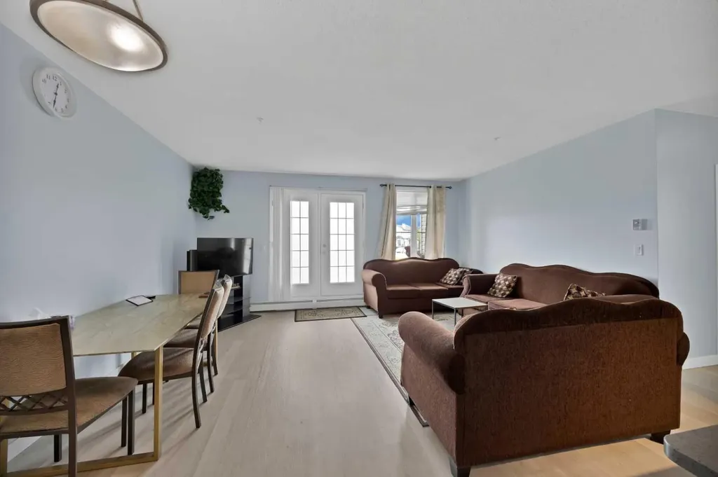 333 Taravista Drive NE Calgary AB T3J0H4