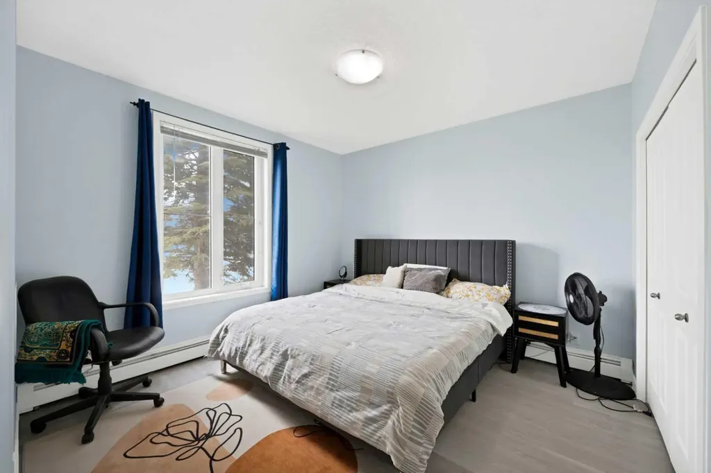 333 Taravista Drive NE Drive Calgary AB T3J0H4