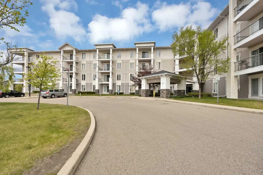 333 Taravista Drive NE Drive Calgary AB T3J0H4