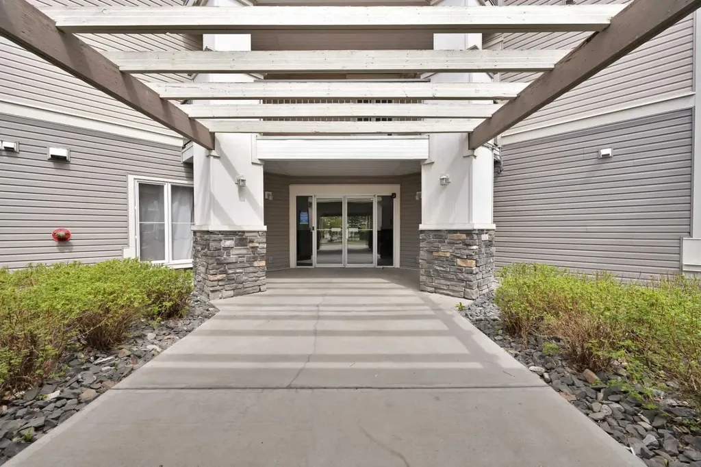 333 Taravista Drive NE Calgary AB T3J0H4