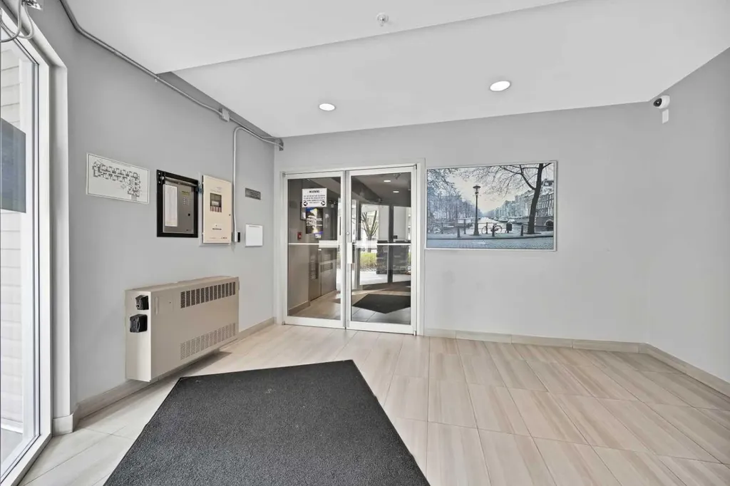 333 Taravista Drive NE Drive Calgary AB T3J0H4