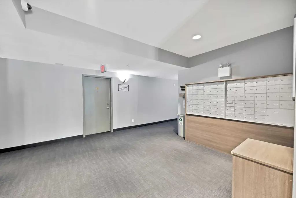 333 Taravista Drive NE Calgary AB T3J0H4