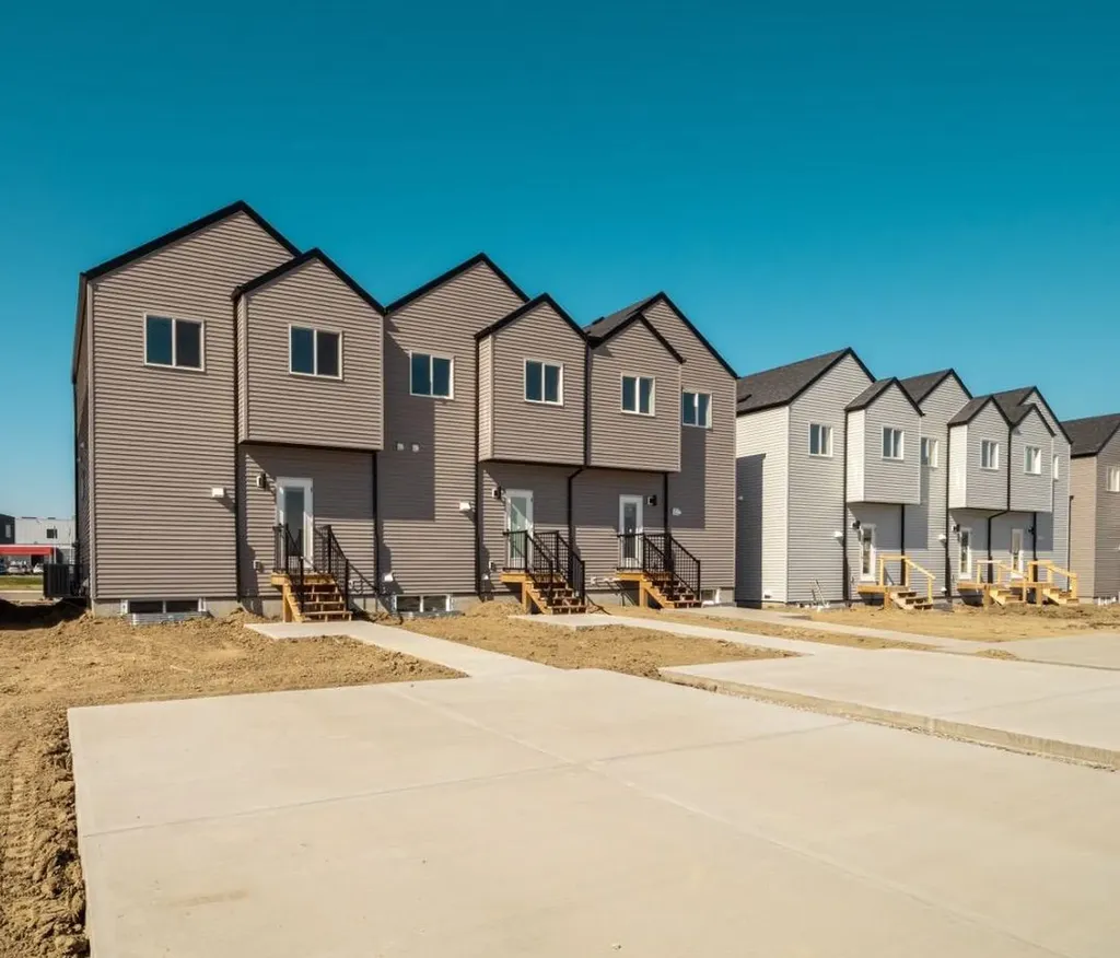 1351 Abitibi Road Lethbridge AB T1J5X4