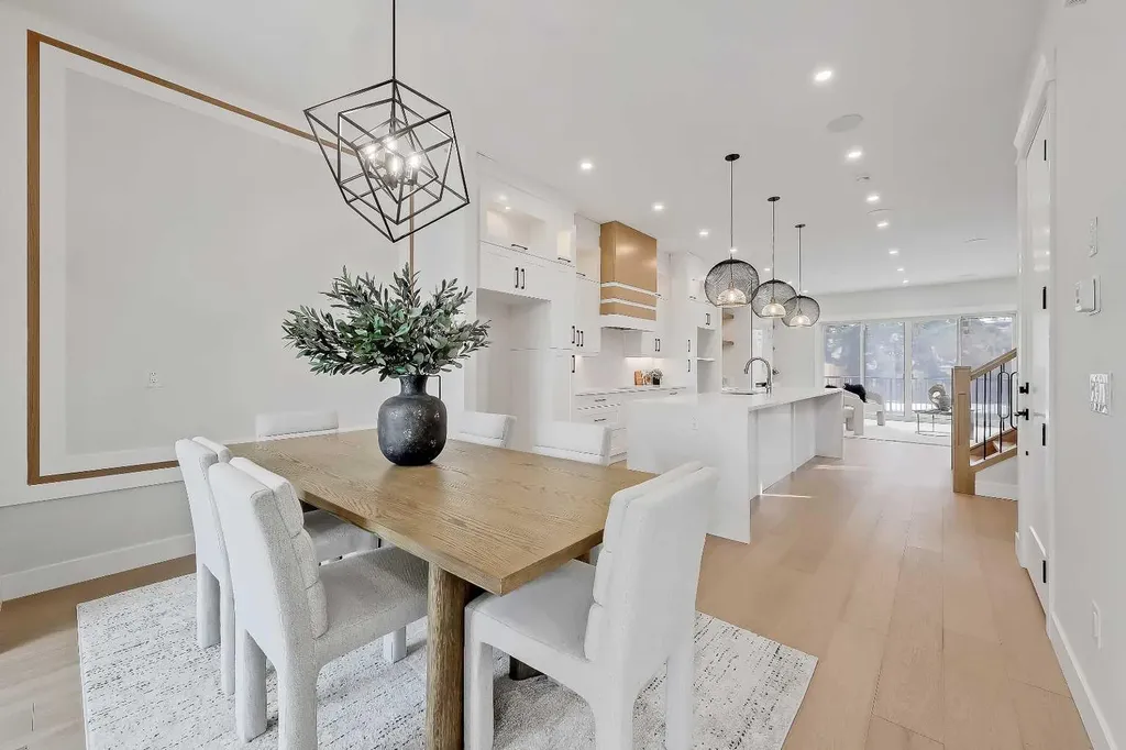 2023 26 Avenue SW Calgary AB T2T 1E5