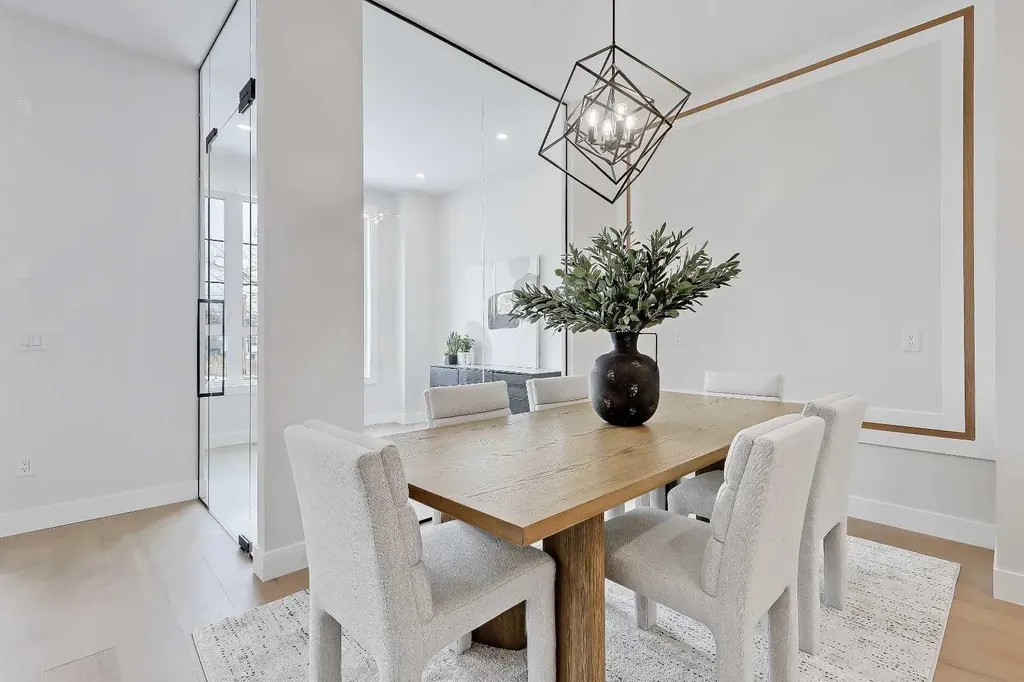 2023 26 Avenue SW Calgary AB T2T 1E5