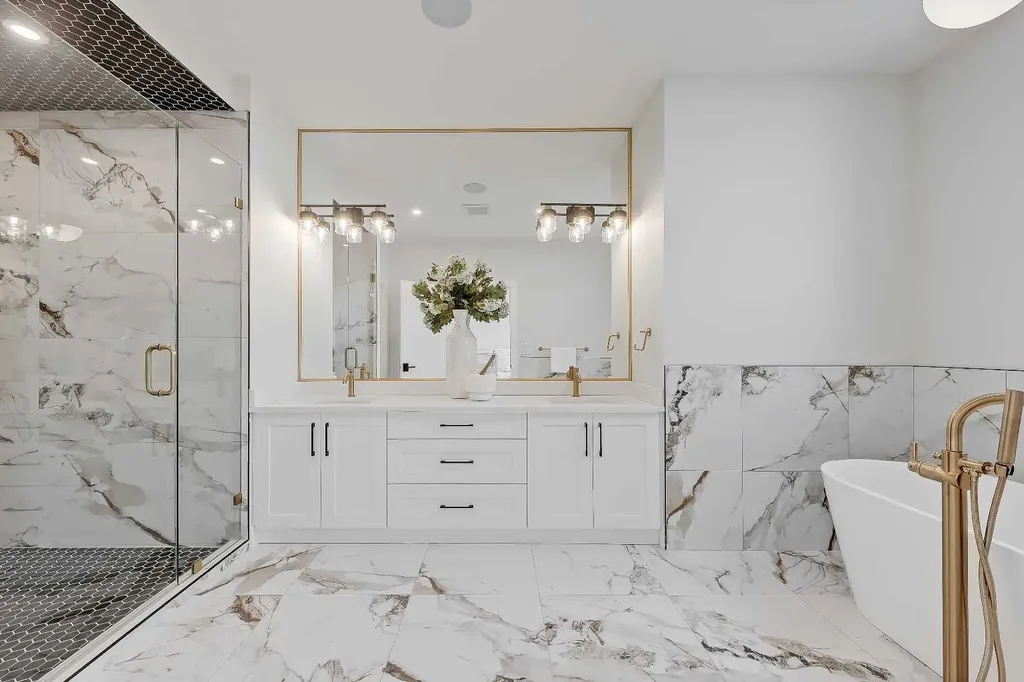 2023 26 Avenue SW Calgary AB T2T 1E5
