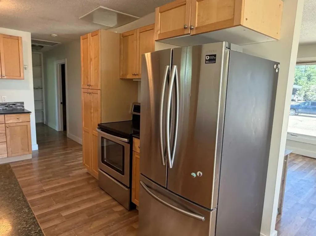 127 2 Avenue N Vauxhall AB T0K 2K0