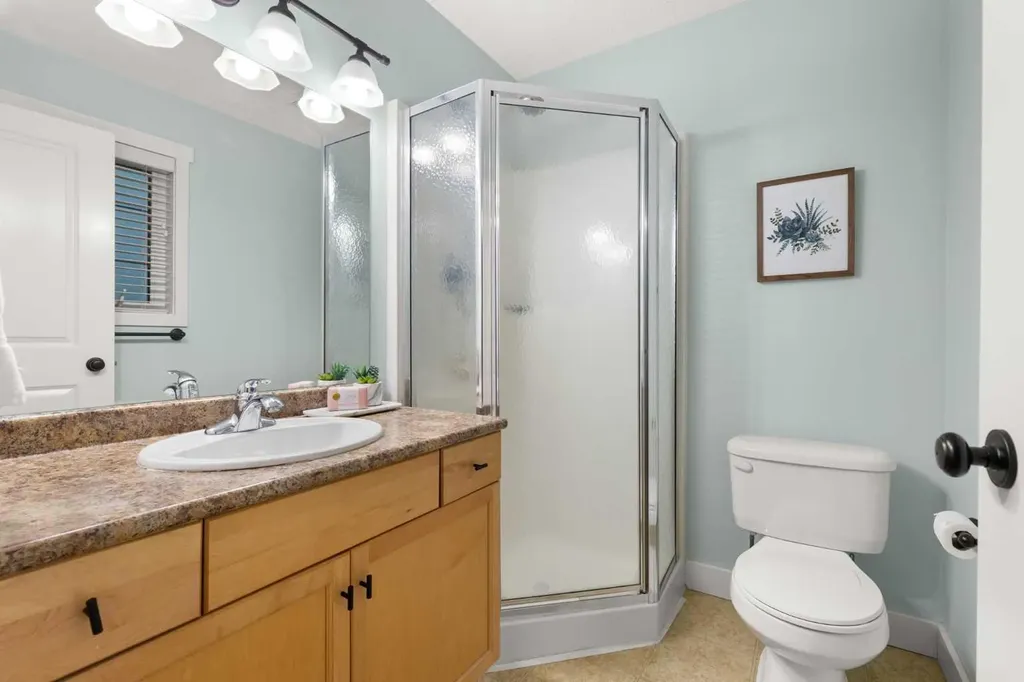 4 Sunwood Place SW Medicine Hat AB T1B4Y5