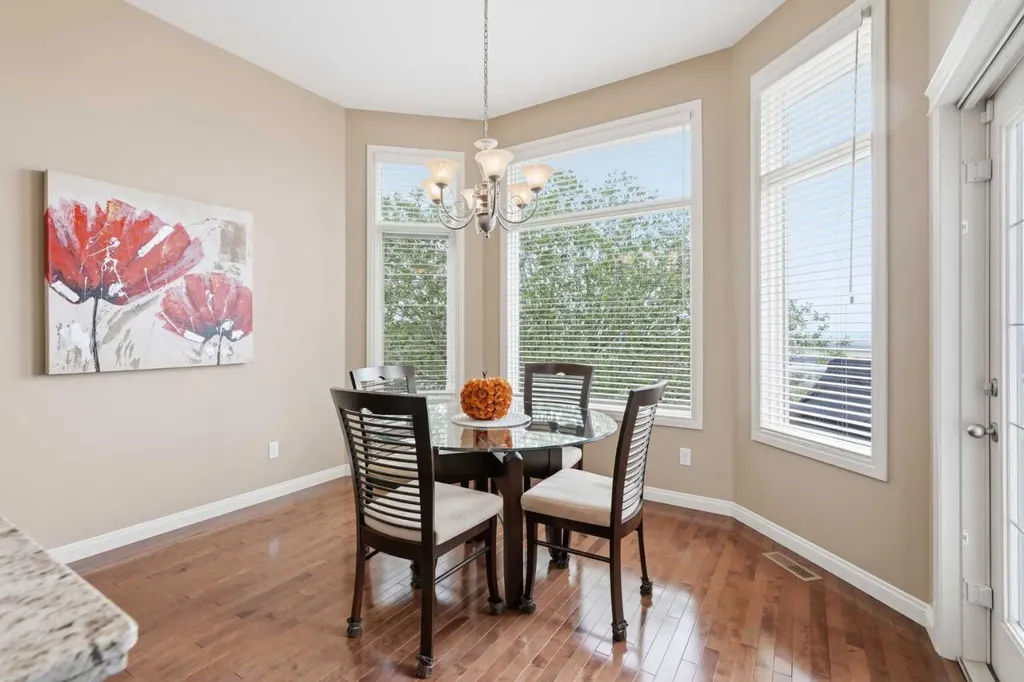 106 Gleneagles Estates Lane Cochrane AB T4C 2H7