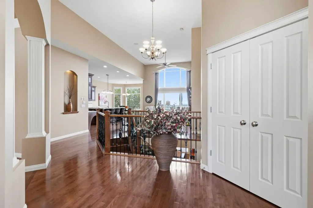 106 Gleneagles Estates Lane Cochrane AB T4C 2H7