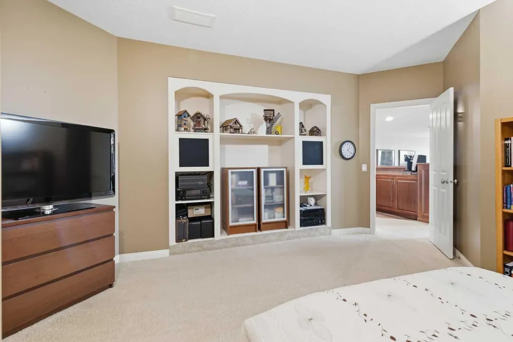 106 Gleneagles Estates Lane Cochrane AB T4C 2H7