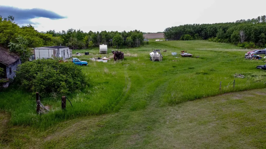 440048 Highway 894 Rural Wainwright No. 61 M.d. Of AB T0B1K0