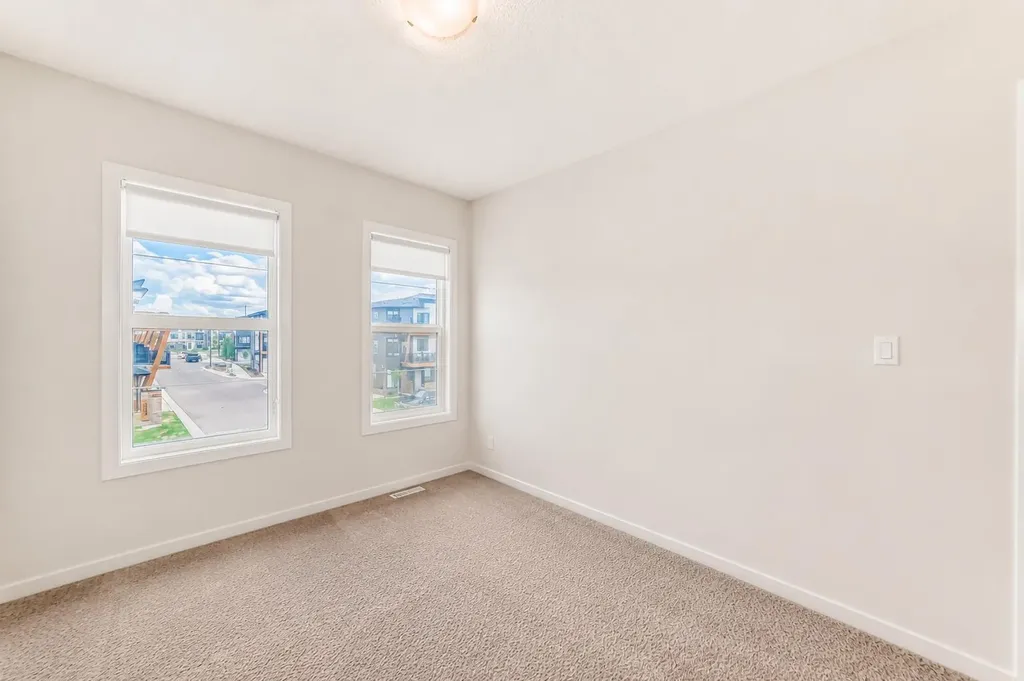 571 Seton Circle SE Calgary AB T3M 3G8