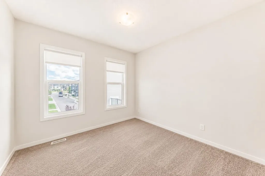571 Seton Circle SE Calgary AB T3M 3G8
