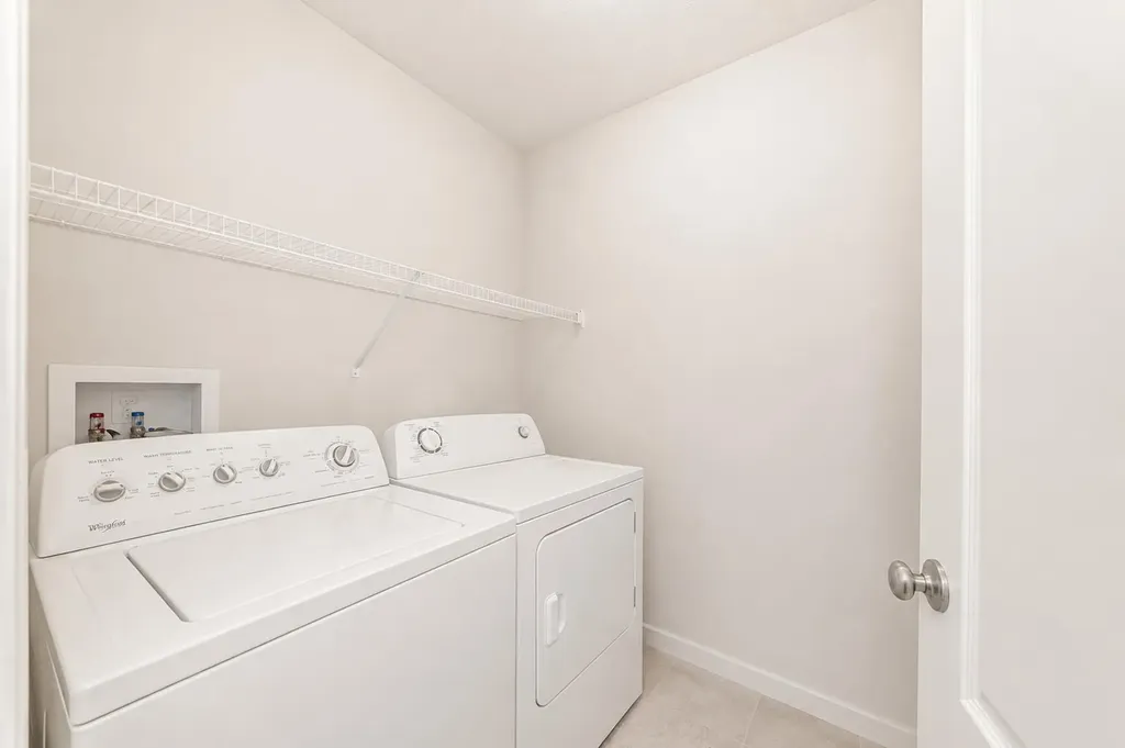571 Seton Circle SE Calgary AB T3M 3G8