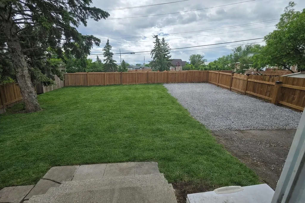 131 Dovertree Place SE Calgary AB T2B 2K3
