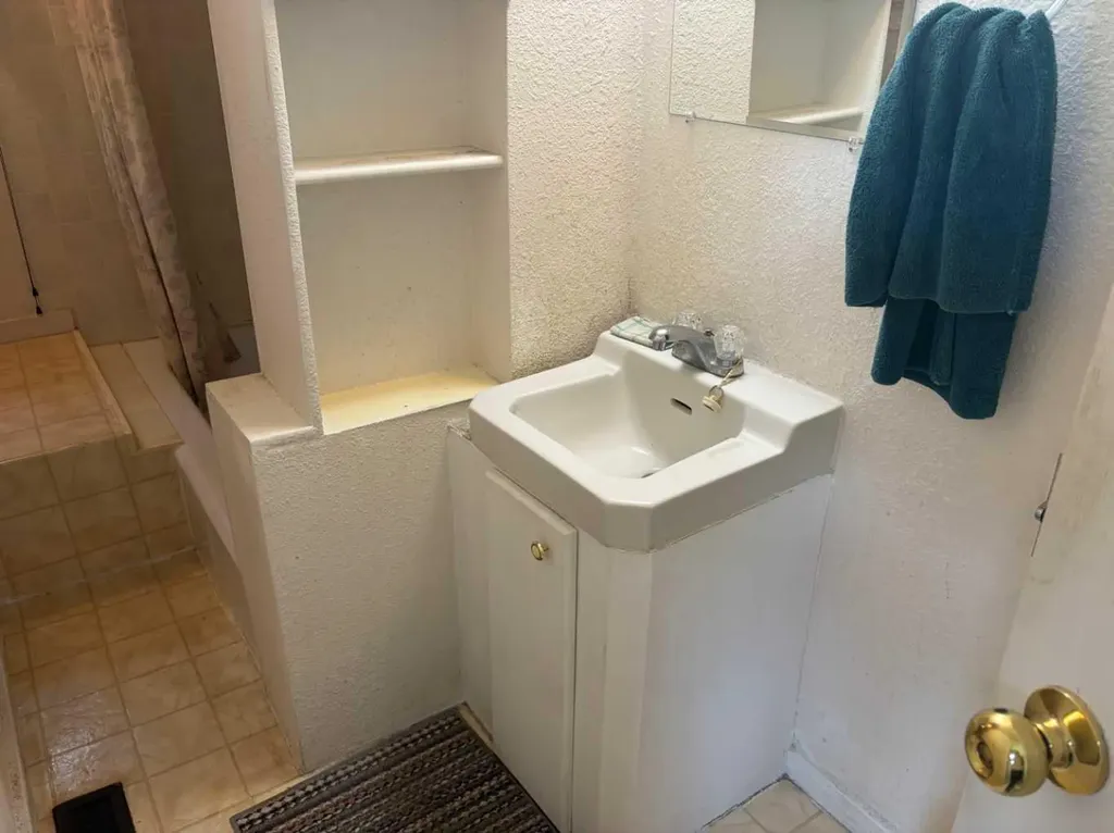 4815 46 Avenue Spirit River AB T0H 3G0
