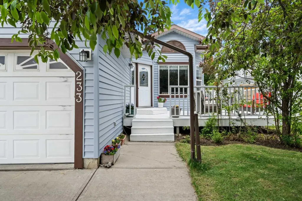 233 Coverdale Road NE Calgary AB T3K 4J5
